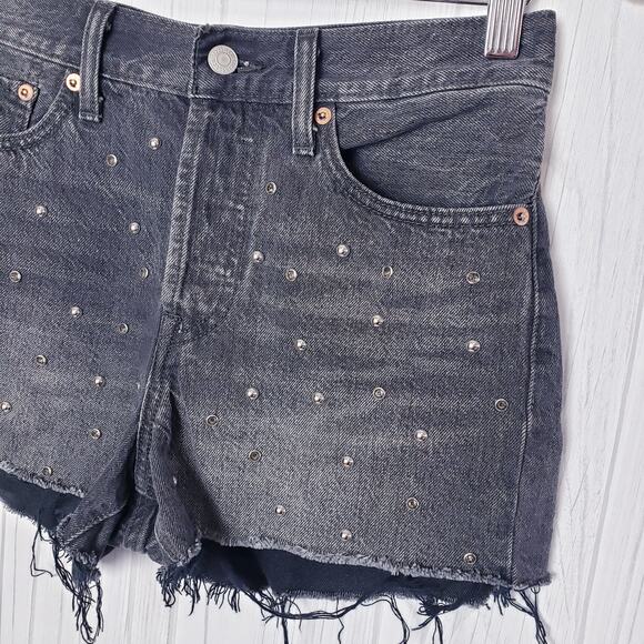 Levi’s Wedgie Jeans Shorts High Waist Cotton Frayed Hem Studs Black Wash Size 27 - Picture 3 of 10